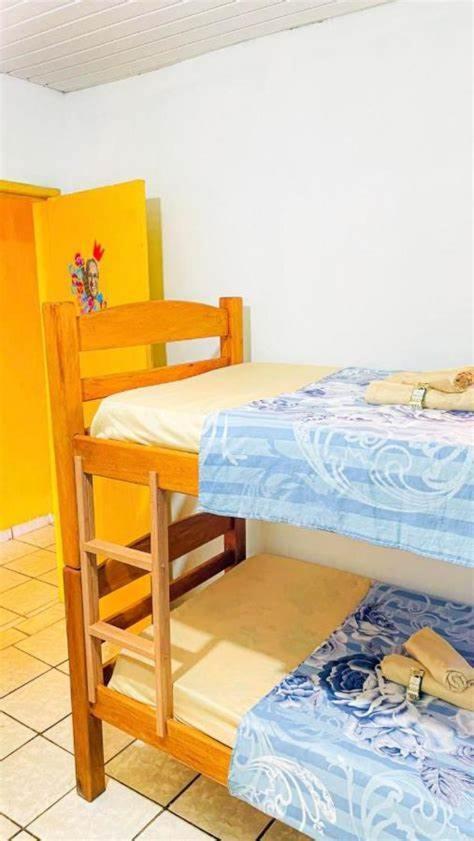 To Em Casa 1 Hostel เลนโซยส์ ภายนอก รูปภาพ